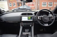 USED 2019 19 JAGUAR F-PACE 3.0 S AWD 5d 296 BHP PAN ROOF / MERIDIAN / 1 OWNER