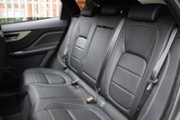 USED 2019 19 JAGUAR F-PACE 3.0 S AWD 5d 296 BHP PAN ROOF / MERIDIAN / 1 OWNER