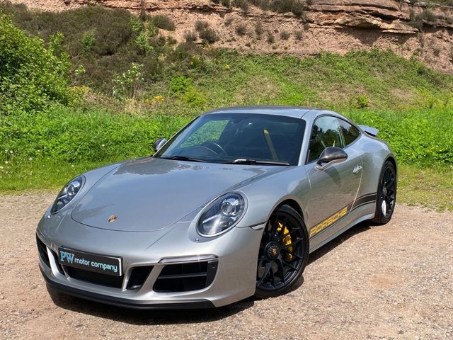 View our PORSCHE 911
