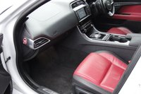 USED 2015 65 JAGUAR XE 2.0 R-SPORT 4d 178 BHP GENUINE MILEAGE AUTO ULEZ EURO 6