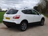USED 2010 60 NISSAN QASHQAI 2.0 TEKNA 5d 140 BHP www.suffolkcarcentre.co.uk - Located at Ilketshall