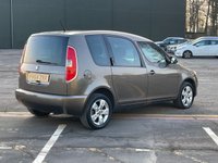 USED 2015 64 SKODA ROOMSTER 1.2 SE TSI DSG 5d 105 BHP FULL SERVICE HISTORY
