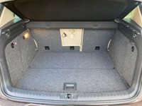 USED 2011 X VOLKSWAGEN TIGUAN 2.0 TDI ESCAPE BLUEMOTION TECHNOLOGY 4MOTION  ....Satnav.....Heated Leather