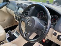 USED 2011 X VOLKSWAGEN TIGUAN 2.0 TDI ESCAPE BLUEMOTION TECHNOLOGY 4MOTION  ....Satnav.....Heated Leather