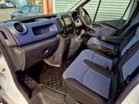 USED 2018 68 VAUXHALL VIVARO 1.6 L1H1 2900 CDTI BITURBO S/S 125 BHP EURO 6, RACKING IN REAR