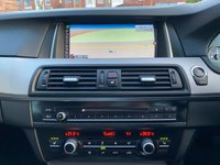 USED 2015 15 BMW 5 SERIES 2.0 520D M SPORT 4d 188 BHP 