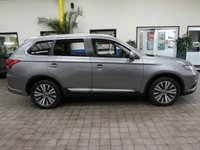 USED 2019 68 MITSUBISHI OUTLANDER 2.0 4 5d 148 BHP 7 SEATS APP BASED NAV FULL LEATHER INTERIOR PARKING SENSORS MITSUBISHI WARRANTY TILL FEB 2024