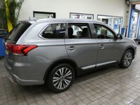 USED 2019 68 MITSUBISHI OUTLANDER 2.0 4 5d 148 BHP 7 SEATS APP BASED NAV FULL LEATHER INTERIOR PARKING SENSORS MITSUBISHI WARRANTY TILL FEB 2024