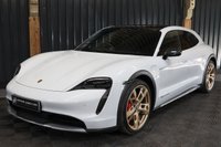 USED 2021 71 PORSCHE TAYCAN 4S CROSS TURISMO 5d 563 BHP VAT QUALIFYING CAR!! OVER &pound;15K OF OPTIONAL EXTRAS, PAN ROOF, 18 WAY LEATHER SEATS - HEATED SEATS - HEATED STEERING - PERFORMANCE PLUS - 21 INCH CROSS TURISMO ALLOY WHEELS