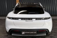 USED 2021 71 PORSCHE TAYCAN 4S CROSS TURISMO 5d 563 BHP VAT QUALIFYING CAR!! OVER &pound;15K OF OPTIONAL EXTRAS, PAN ROOF, 18 WAY LEATHER SEATS - HEATED SEATS - HEATED STEERING - PERFORMANCE PLUS - 21 INCH CROSS TURISMO ALLOY WHEELS