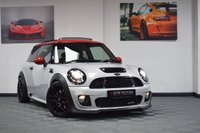 USED 2013 13 MINI HATCH JOHN COOPER WORKS 1.6 JOHN COOPER WORKS 3d 208 BHP H&K / PAN ROOF / RECARO SEATS!