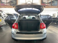USED 2007 07 TOYOTA AURIS 1.6 T SPIRIT VVT-I MM 5d 122 BHP FULL SERVICE HISTORY 14 STAMPS