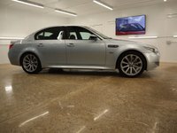 USED 2006 06 BMW M5 5.0 M5 4d 501 BHP 1 OWNER  12 SERVICE STAMPS FANTASTIC SPECIFICATION IN STUNNING CONDITION