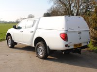 USED 2014 64 MITSUBISHI L200 2.5 DI-D 4X4 4WORK LB DCB 134 BHP www.suffolkcarcentre.co.uk - Located at Ilketshall