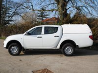 USED 2014 64 MITSUBISHI L200 2.5 DI-D 4X4 4WORK LB DCB 134 BHP www.suffolkcarcentre.co.uk - Located at Ilketshall