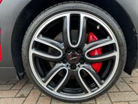 USED 2017 66 MINI CLUBMAN 2.0 JOHN COOPER WORKS ALL4 5d 228 BHP PAN ROOF / PRO NAV / HARMON KARDON