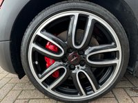 USED 2017 66 MINI CLUBMAN 2.0 JOHN COOPER WORKS ALL4 5d 228 BHP PAN ROOF / PRO NAV / HARMON KARDON