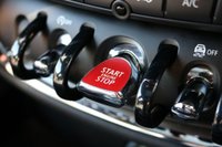 USED 2017 66 MINI CLUBMAN 2.0 JOHN COOPER WORKS ALL4 5d 228 BHP PAN ROOF / PRO NAV / HARMON KARDON