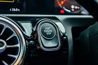 USED 2019 19 MERCEDES-BENZ A-CLASS 1.3 A 200 AMG LINE PREMIUM PLUS 5d 161 BHP 2 KEYS+ APPLE CARPLAY