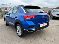 USED 2018 18 VOLKSWAGEN T-ROC 1.0 SE TSI 5d 114 BHP 