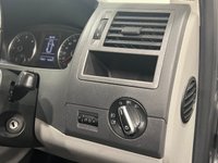 USED 2013 63 VOLKSWAGEN TRANSPORTER 2.0 T30 TDI KOMBI HIGHLINE 139 BHP 69821 Miles 1 owner from new, Complete service history,2 keys,  6 Seater, double side windows,   near side slide door, rear up and over door, 16" Cartagena alloy wheels
