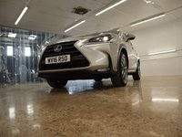 USED 2016 16 LEXUS NX 2.5 300H LUXURY 5d 153 BHP WITH STUNNING PANORAMIC ROOF, FABULOUS SERVICE HISTORY