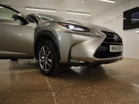 USED 2016 16 LEXUS NX 2.5 300H LUXURY 5d 153 BHP WITH STUNNING PANORAMIC ROOF, FABULOUS SERVICE HISTORY