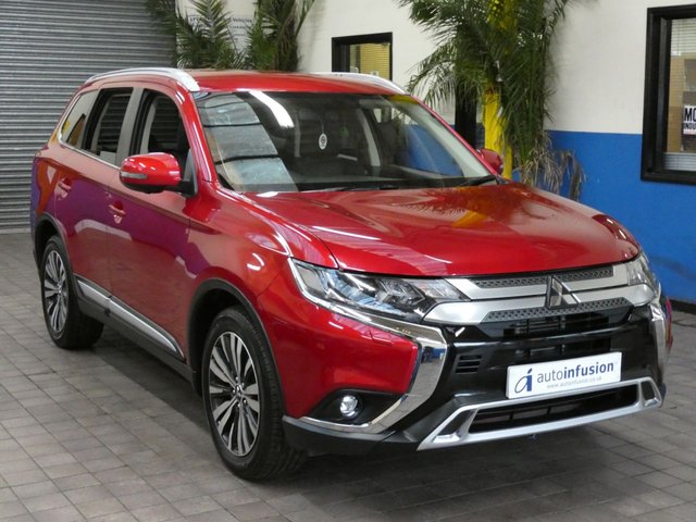 2019 69 Mitsubishi Outlander 2.0 EXCEED 5d 148 BHP