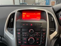 USED 2012 12 VAUXHALL ASTRA  1.4 16v Exclusiv Hatchback 5dr Petrol Manual Euro 5 (100 ps) Cruise Control, Bluetooth, A/C