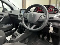 USED 2013 63 PEUGEOT 208 1.2 VTi Active Hatchback 3dr Petrol Manual Euro 5 (82 ps) Bluetooth, A/C, &pound;20 TAX!