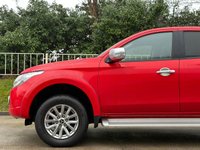 USED 2018 68 MITSUBISHI L200 2.4 DI-D 4WD BARBARIAN DCB 178 BHP ** NO VAT * *  SAT NAV ** LOW MILES