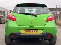 USED 2011 61 MAZDA 2 1.3 BLACK 5d 83 BHP AUX +  USB +  AIR CONDITIONER +  AUTO CLIMATE CONTROL +  TRACTION CONTROL +  AUTO RETRACTABLE MIRRORS +  PRIVACY GLASS +  SPARE WHEEL +  16 INCH ALLOY WHEELS +