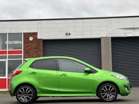 USED 2011 61 MAZDA 2 1.3 BLACK 5d 83 BHP AUX +  USB +  AIR CONDITIONER +  AUTO CLIMATE CONTROL +  TRACTION CONTROL +  AUTO RETRACTABLE MIRRORS +  PRIVACY GLASS +  SPARE WHEEL +  16 INCH ALLOY WHEELS +