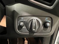 USED 2015 15 FORD KUGA 2.0 TITANIUM 4x4 TDCI 5d 160 BHP Striking Frozen white, part leather, appearance pack, convenience pack, 18" alloy wheels , serviced annually within the FORD Dealer network
