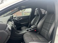 USED 2015 15 MERCEDES-BENZ CLA 2.1 CLA220 CDI SPORT 4d 170 BHP 
