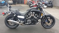 USED 1998 R YAMAHA VMAX 1200 Naked Muscle Superb bike with great extras