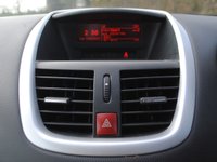 USED 2010 10 PEUGEOT 207 1.4 VERVE 3d 73 BHP www.suffolkcarcentre.co.uk - Located at Ilketshall