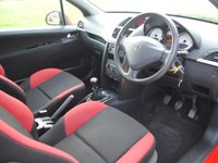 USED 2010 10 PEUGEOT 207 1.4 VERVE 3d 73 BHP www.suffolkcarcentre.co.uk - Located at Ilketshall
