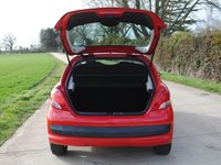 USED 2010 10 PEUGEOT 207 1.4 VERVE 3d 73 BHP www.suffolkcarcentre.co.uk - Located at Ilketshall