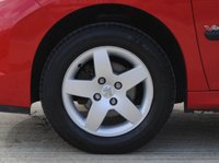 USED 2010 10 PEUGEOT 207 1.4 VERVE 3d 73 BHP www.suffolkcarcentre.co.uk - Located at Ilketshall