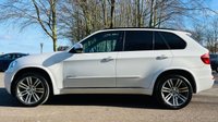USED 2012 62 BMW X5 3.0 XDRIVE40D M SPORT 5d 302 BHP MEGA SPEC 7 SEATER / PAN ROOF / SAT NAV / PARK ASSIST / REVERSE CAMERA / HEAD UP DISPLAY