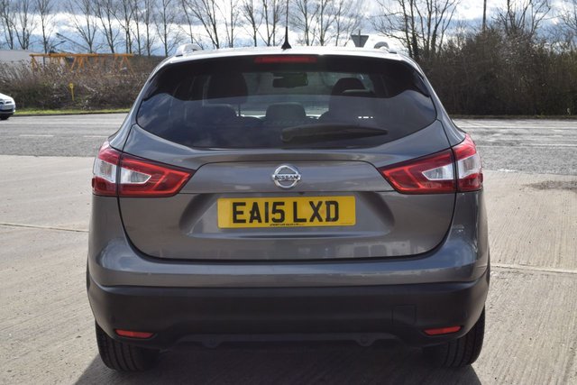 2015 NISSAN QASHQAI - Photo 11