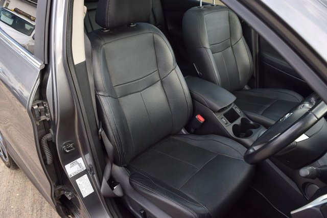 2015 NISSAN QASHQAI - Photo 9