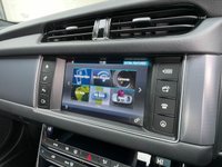 USED 2017 17 JAGUAR XF 2.0 D R-SPORT AWD 4d 177 BHP 
