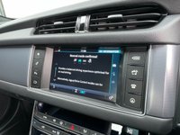 USED 2017 17 JAGUAR XF 2.0 D R-SPORT AWD 4d 177 BHP 