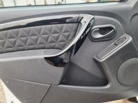 USED 2015 15 DACIA DUSTER 1.5L LAUREATE DCI 5d 109 BHP DACIA DUSTER 1.5L LAUREATE DCI 5d 109 BHP