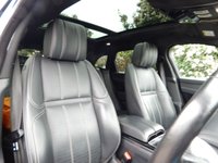 USED 2017 67 LAND ROVER RANGE ROVER VELAR 2.0 R-DYNAMIC HSE 5d 238 BHP SATNAV-BLACK PACK-HTD MASSAGING