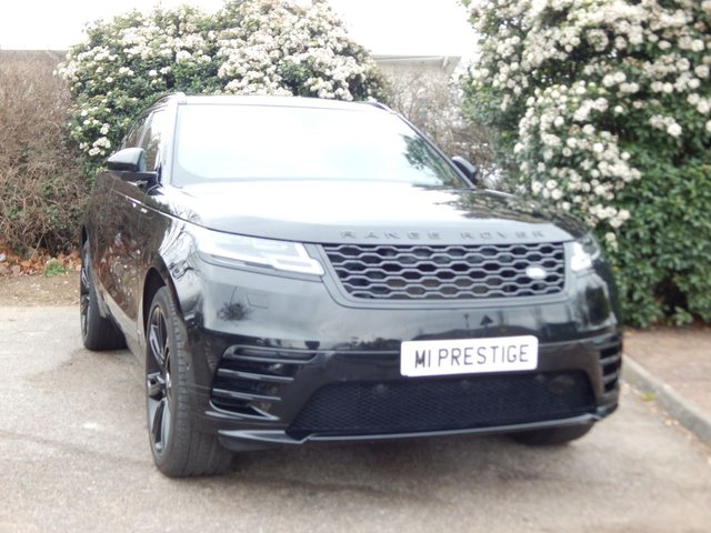 2017 67 Land Rover Range Rover Velar 2.0 R-DYNAMIC HSE 5d 238 BHP
