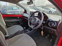 USED 2015 15 VOLKSWAGEN UP 1.0 MOVE UP 5d 59 BHP BLUETOOTH +  SAT NAV +  CLIMATE CONTROL +  AUX CONNECTION +  TRACTION CONTROL ++