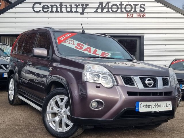 2010 60 Nissan X-Trail 2.0 DCi Tekna 4WD 5dr - SIDE STEPS